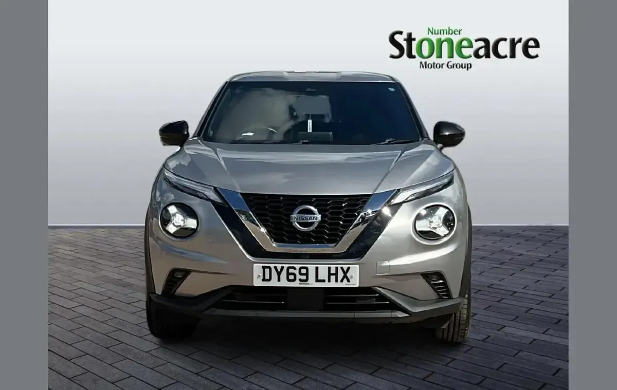 Used Nissan Juke N-Connecta 117 HP (86 kW) 2020 Silver SUV