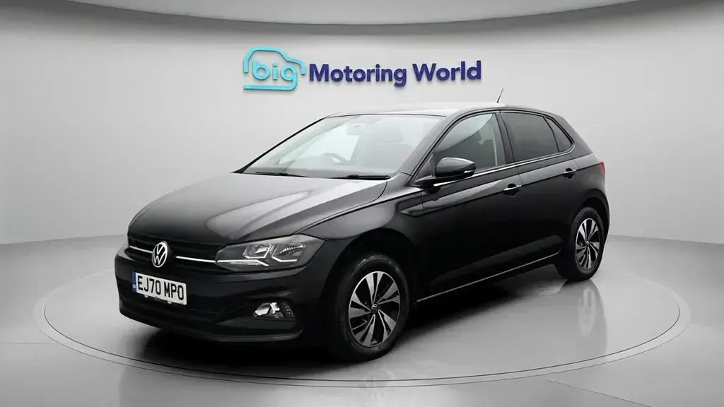 Usado VW Polo Match 80 CV (58 kW) 2020 Negro Utilitario