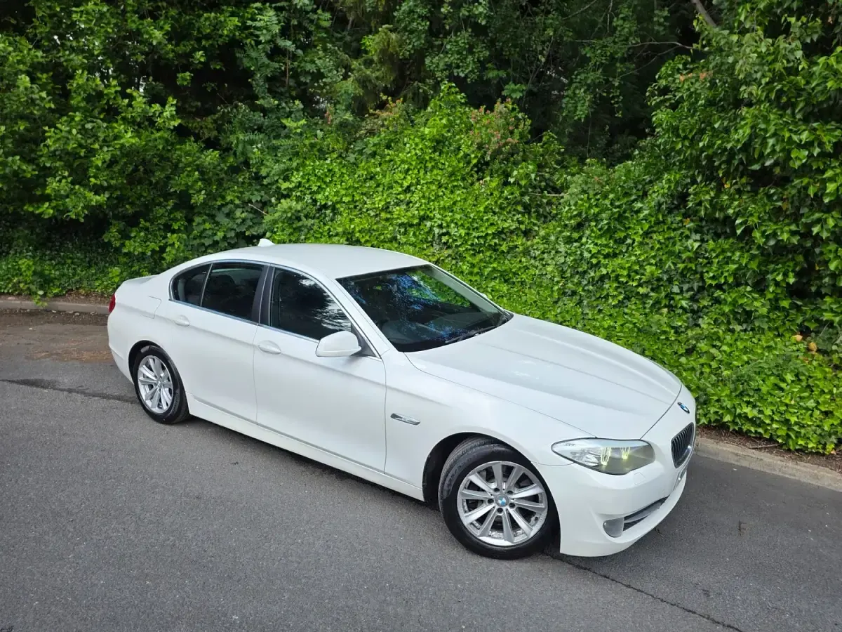 Used BMW 530 258 HP (189 kW) 2012 White Sedan