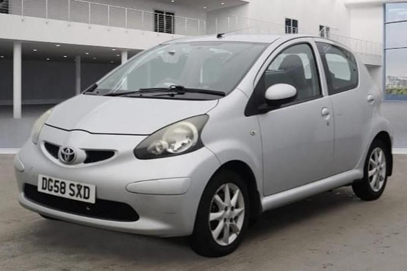 Silver Used 2008 Toyota Aygo Platinum Hatchback | £1,395 (Fair price) - Image 1/1