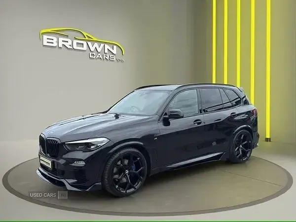 Begagnad BMW X5 M Sport 2021 Svart SUV