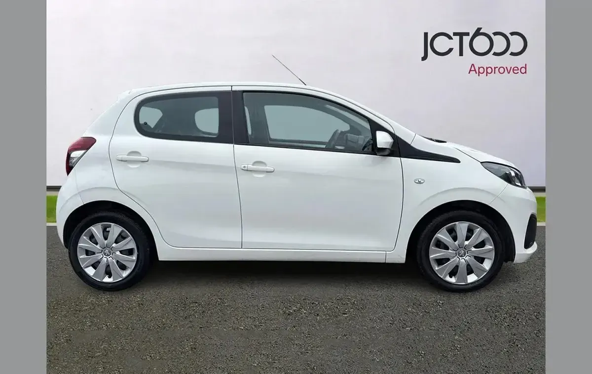 Używany Peugeot 108 Active 71 KM (52 kW) 2019 Biały Hatchback