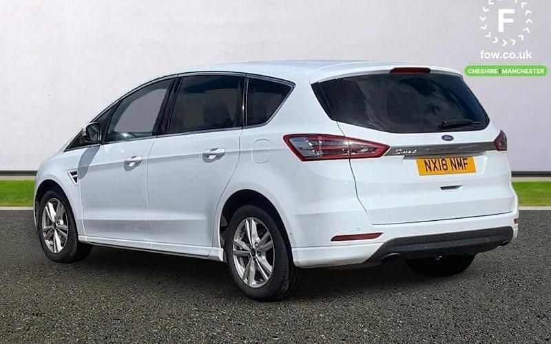 Begagnad Ford S-MAX Active 150 HK (110 kW) 2018 Vit Minibuss