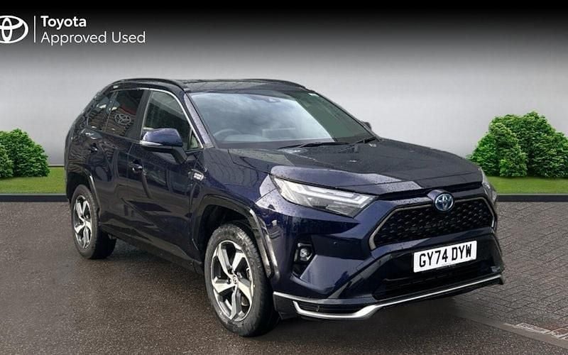 Used 2025 Toyota RAV4 Design Estate | £32,690 (Fair price) - Image 1/4