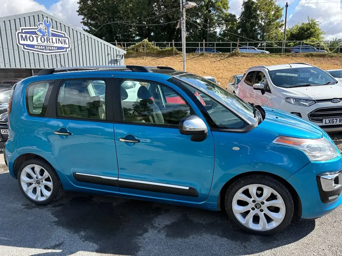 Used Citroën C3 Picasso SELECTION 95 HP (69 kW) 2013 Blue MPV