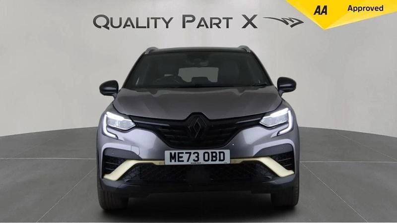 Usado Renault Captur Engineered 143 HP (105 kW) 2024 Cinzento SUV