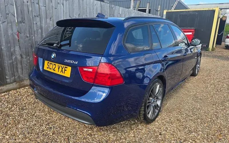 Used BMW 320 Sport Line 184 HP (135 kW) 2012 Blue Estate