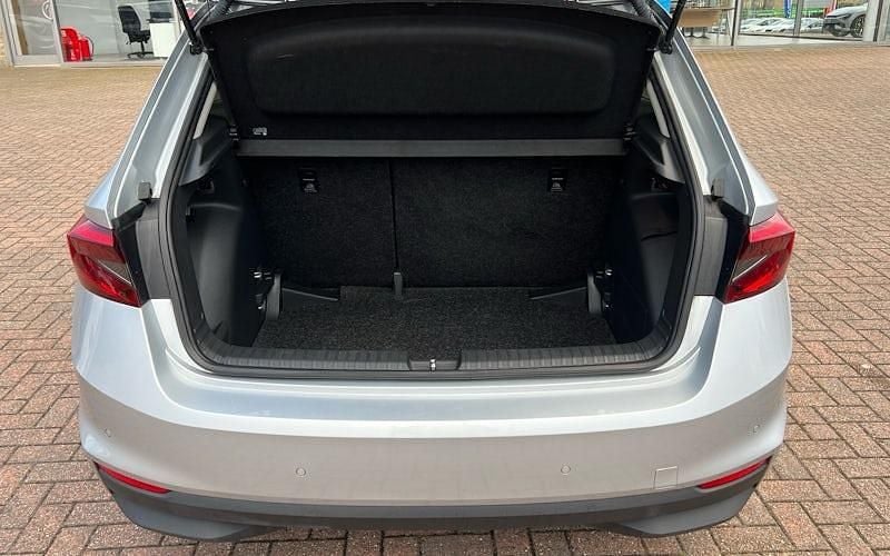 Used Skoda Fabia Colour Edition 110 HP (80 kW) 2023 Silver Hatchback