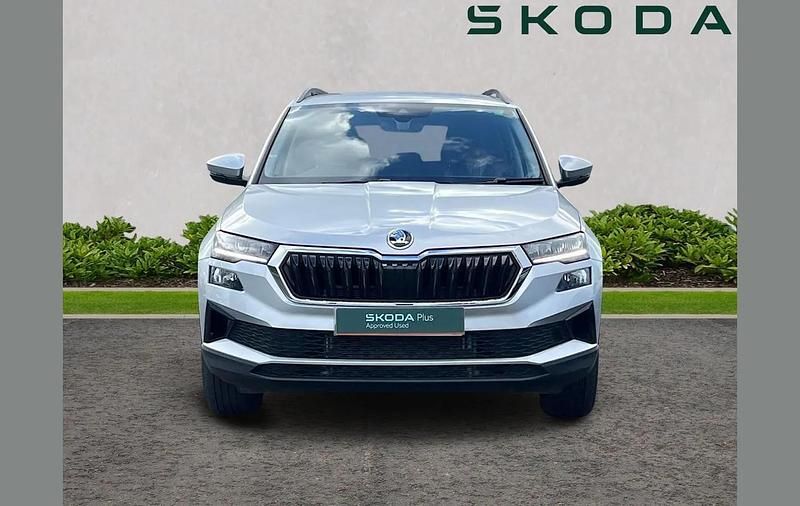 Used Skoda Karoq SE Drive 147 HP (108 kW) 2024 Brilliant silver metallic SUV