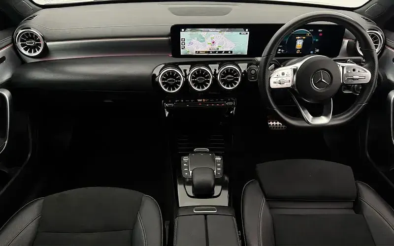 Used Mercedes A200 Executive 163 HP (119 kW) 2021 Black Hatchback