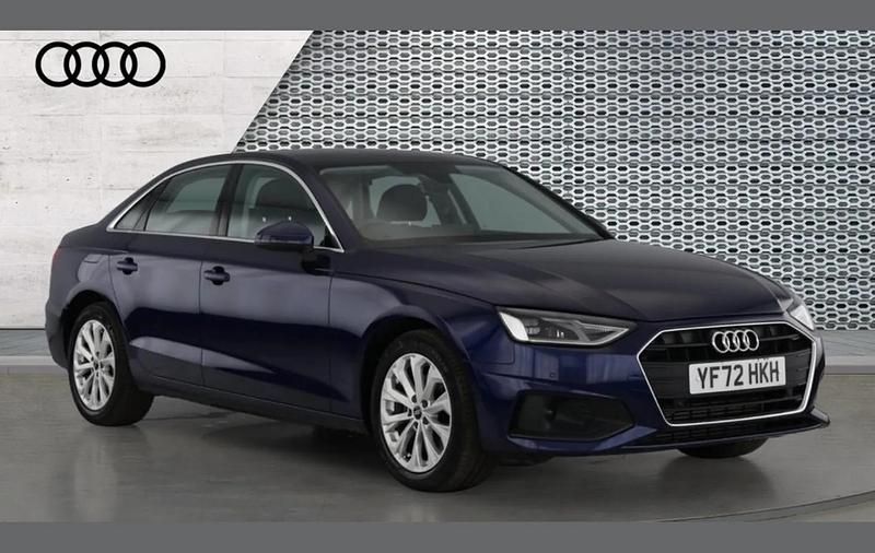 Used Audi A4 Comfort 150 HP (110 kW) 2023 Blue Sedan