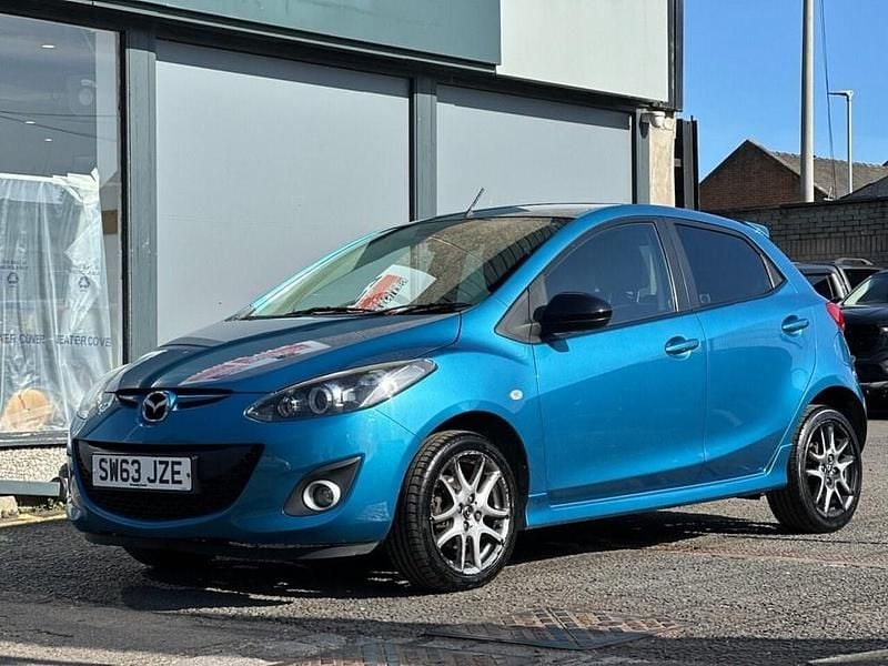 Used Mazda 2 Edition 84 HP (61 kW) 2014 Blue Hatchback