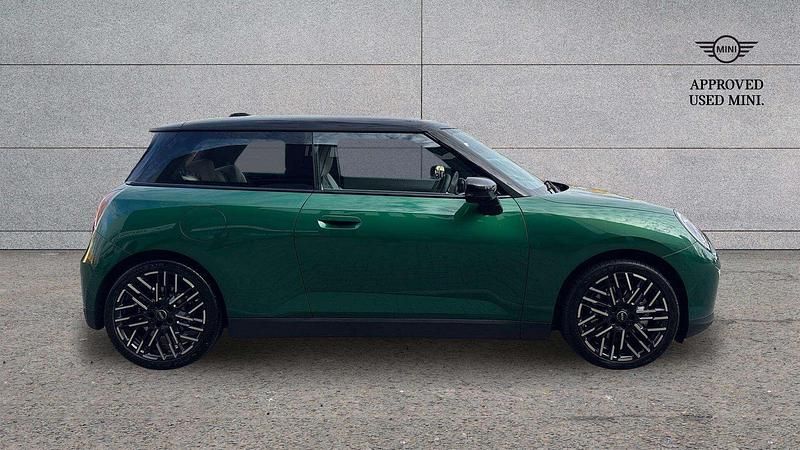 Used Mini Cooper Hatch 133 kW (181 HP) 2024 Green Hatchback