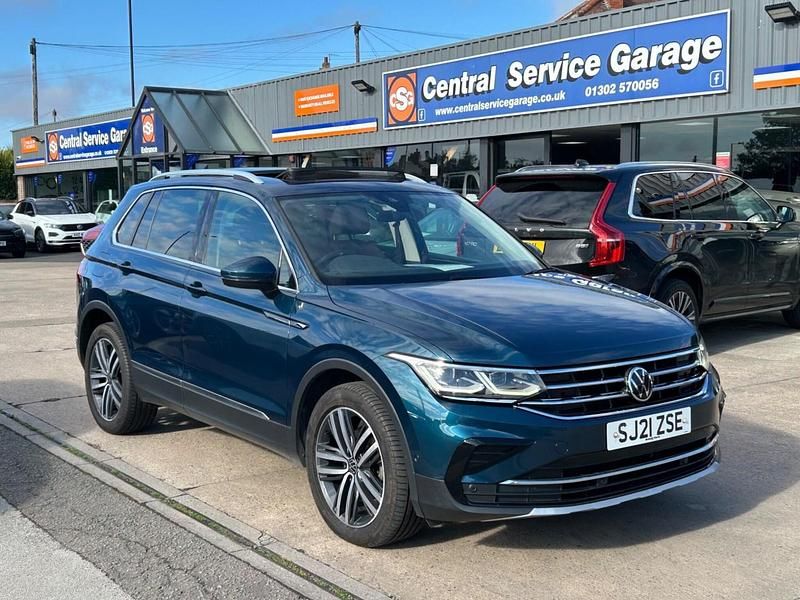 Blue Used 2021 VW Tiguan Elegance SUV | £20,995 (Fair price) - Image 1/2