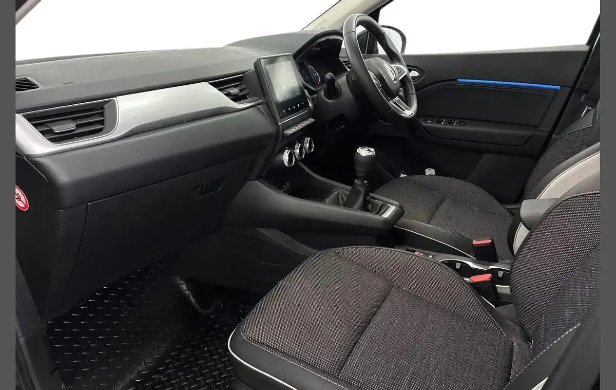 Used Renault Captur Techno 91 HP (66 kW) 2023 Boston blue  SUV