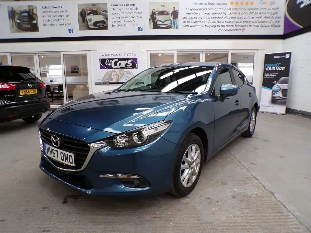 Usado Mazda 3 120 HP (88 kW) 2018 Azul Citadino