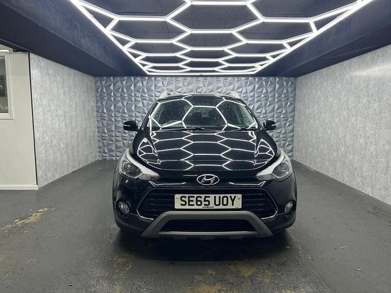 Used Hyundai i20 Active 2016 Black Hatchback