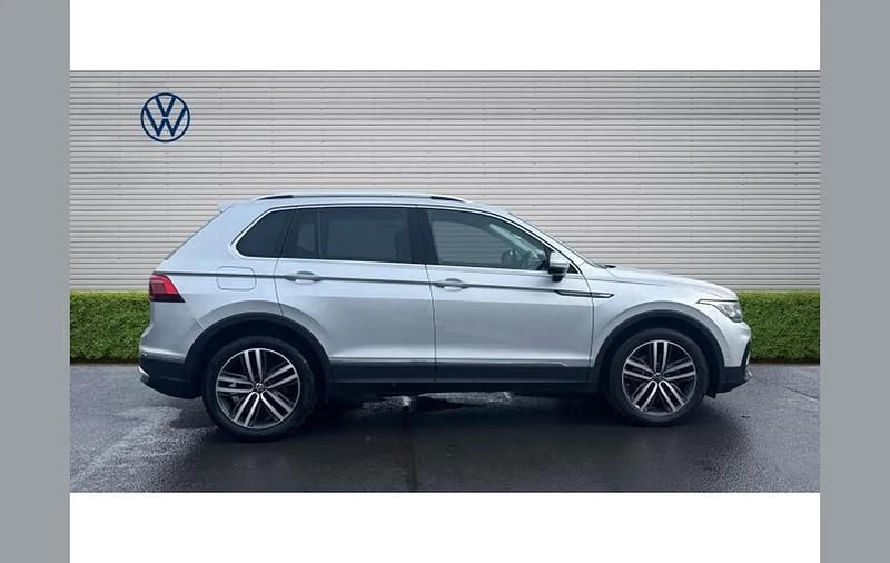Used VW Tiguan Elegance 150 HP (110 kW) 2021 Silver SUV