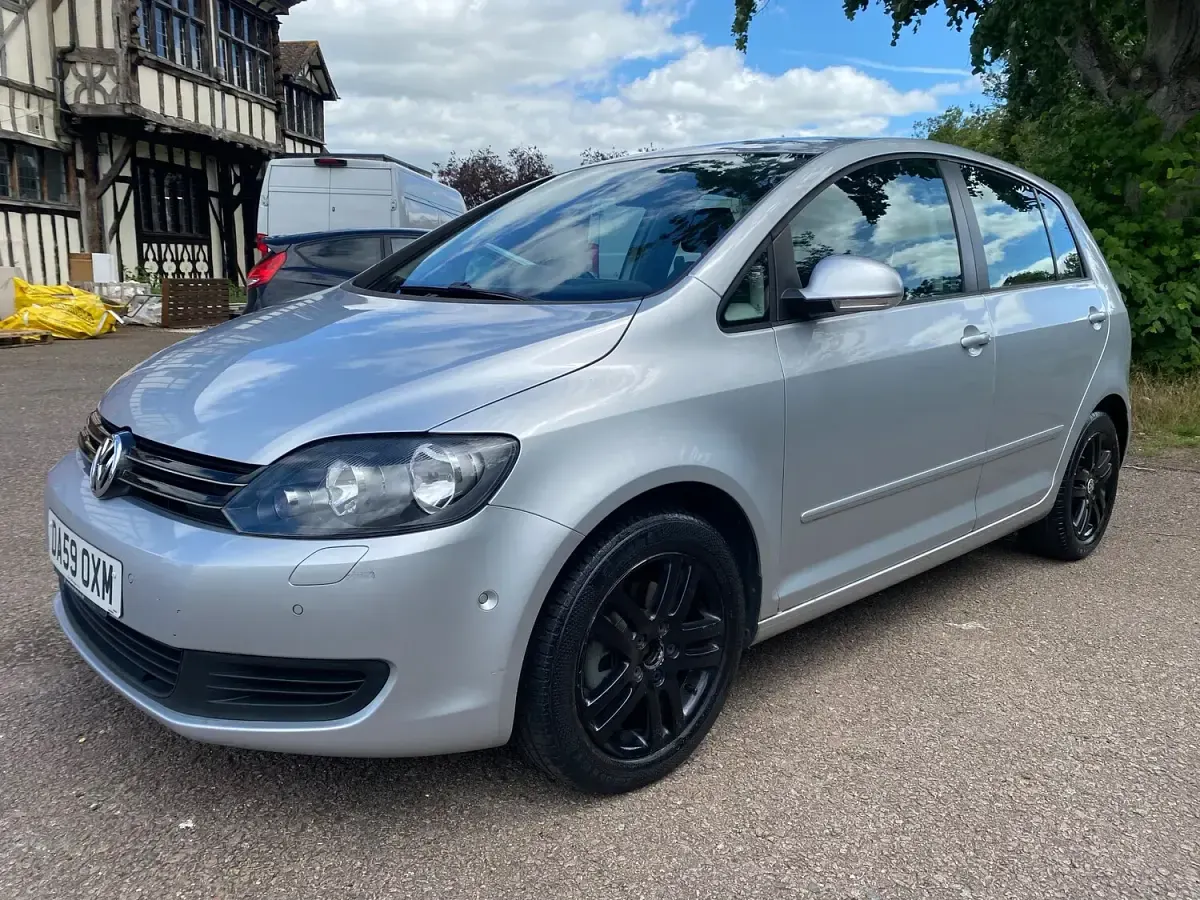 Used VW Golf VI SE 122 HP (89 kW) 2009 Silver Hatchback