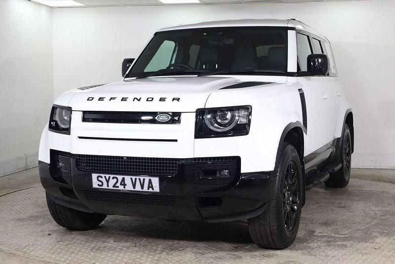 Used Land Rover Defender Dynamic 2024 White SUV