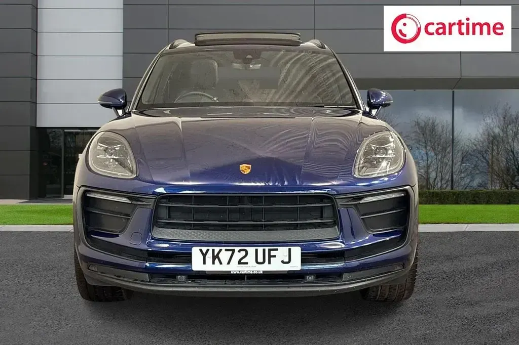 Used Porsche Macan 265 HP (194 kW) 2022 Blue SUV