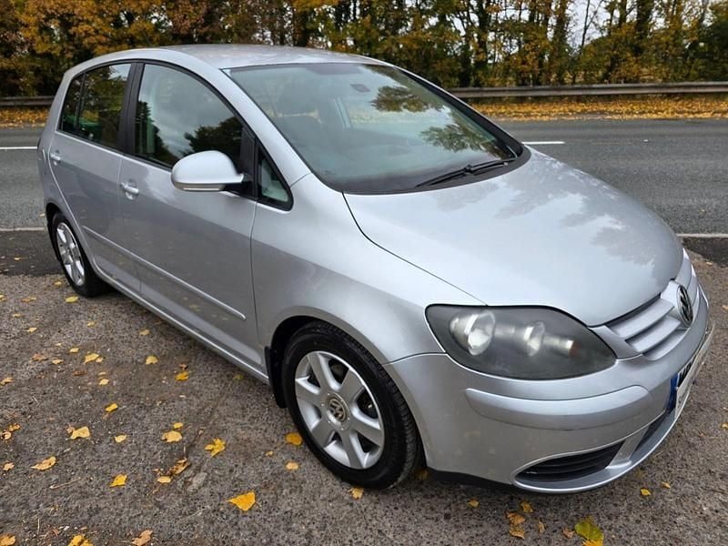Silver Used 2007 VW Golf Plus Cross SE MPV | £3,495 (Fair price) - Image 1/4