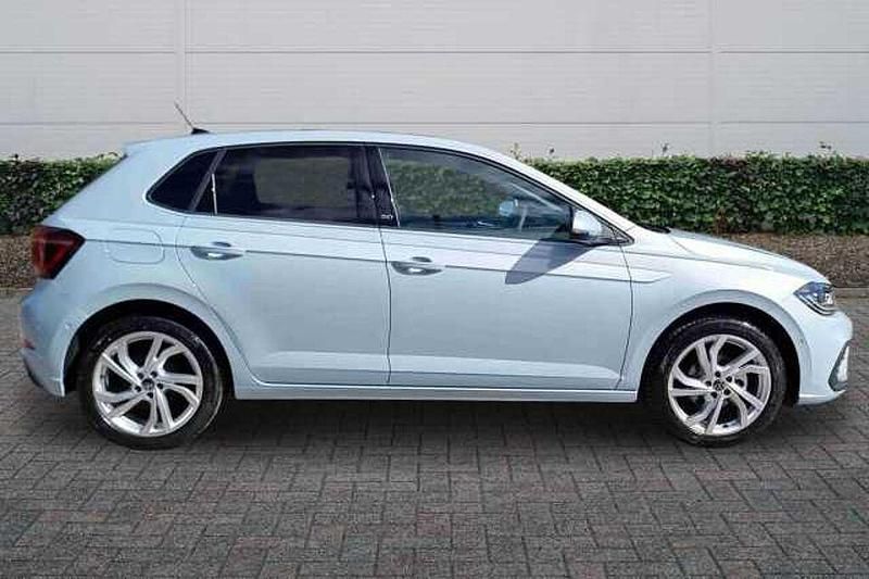 New VW Polo Edition 95 HP (69 kW) 2026 Crystal ice blue Hatchback