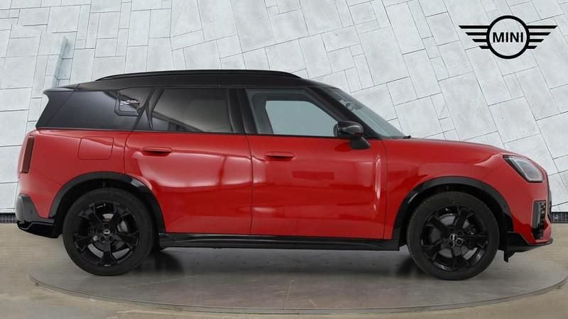 Używany Mini Countryman 168 KM (123 kW) 2025 Czerwony SUV