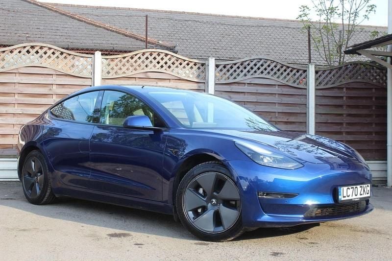 Blue Used 2020 Tesla Model 3 Long Range RWD Sedan | £16,490 (Fair price) - Image 1/4