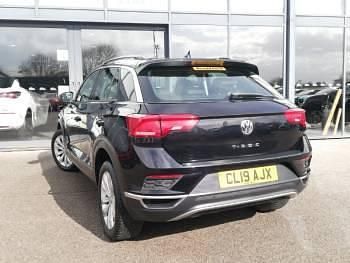 Used VW T-Roc SE 115 HP (84 kW) 2019 Black SUV