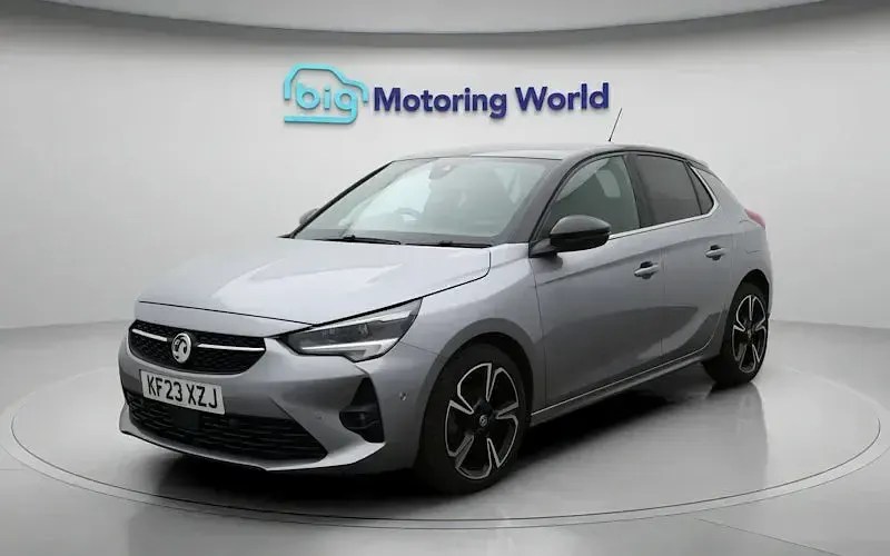 Second-hand Vauxhall Corsa Ultimate 101 CP (74 kW) 2023 Gri Hatchback