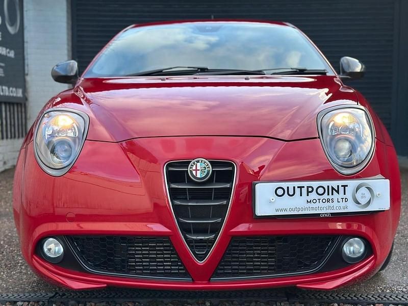 Used Alfa Romeo MiTo Quadrifoglio Verde 170 HP (125 kW) 2015 Red Hatchback