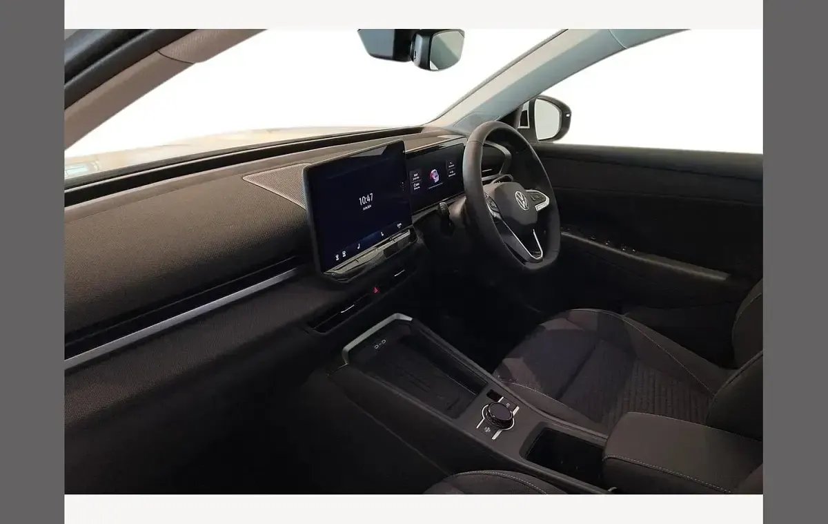 New VW T-Roc Life 150 HP (110 kW) 2026 White SUV
