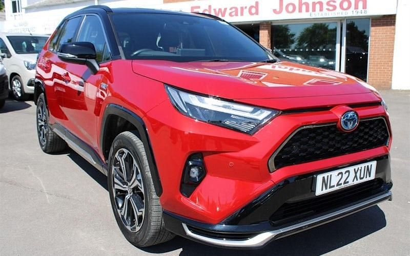 Second-hand Toyota RAV4 306 CP (225 kW) 2022 Break