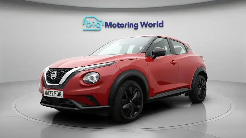 Used Nissan Juke Acenta 114 HP (83 kW) 2022 Red SUV