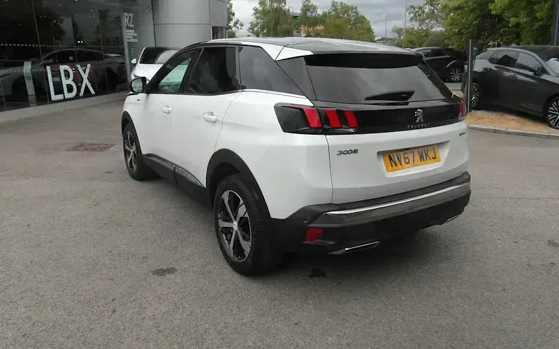 Used Peugeot 3008 GT-line 131 HP (96 kW) 2020 White SUV