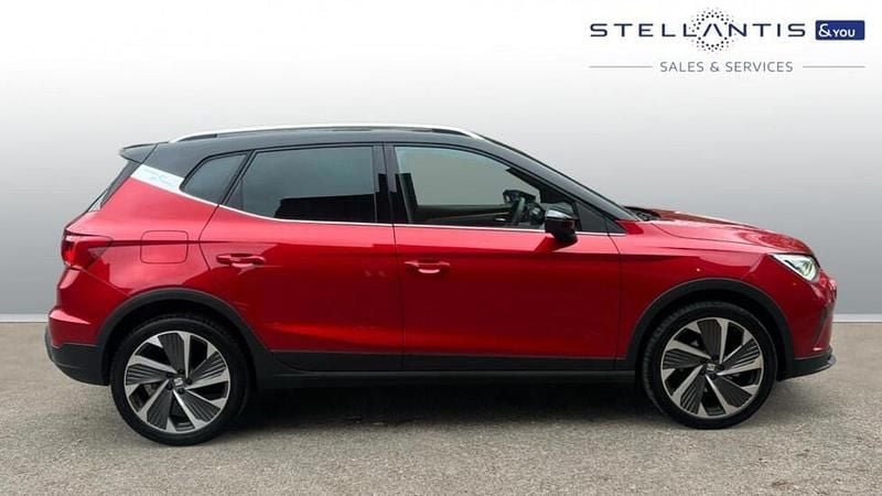 Used Seat Arona FR Sport 108 HP (79 kW) 2024 Red SUV