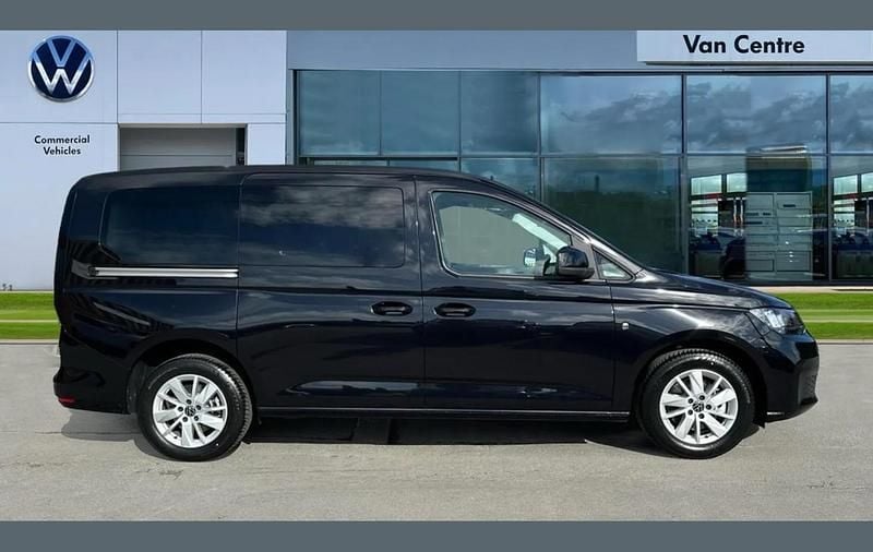 New VW Caddy Maxi 113 HP (83 kW) 2026 Black MPV