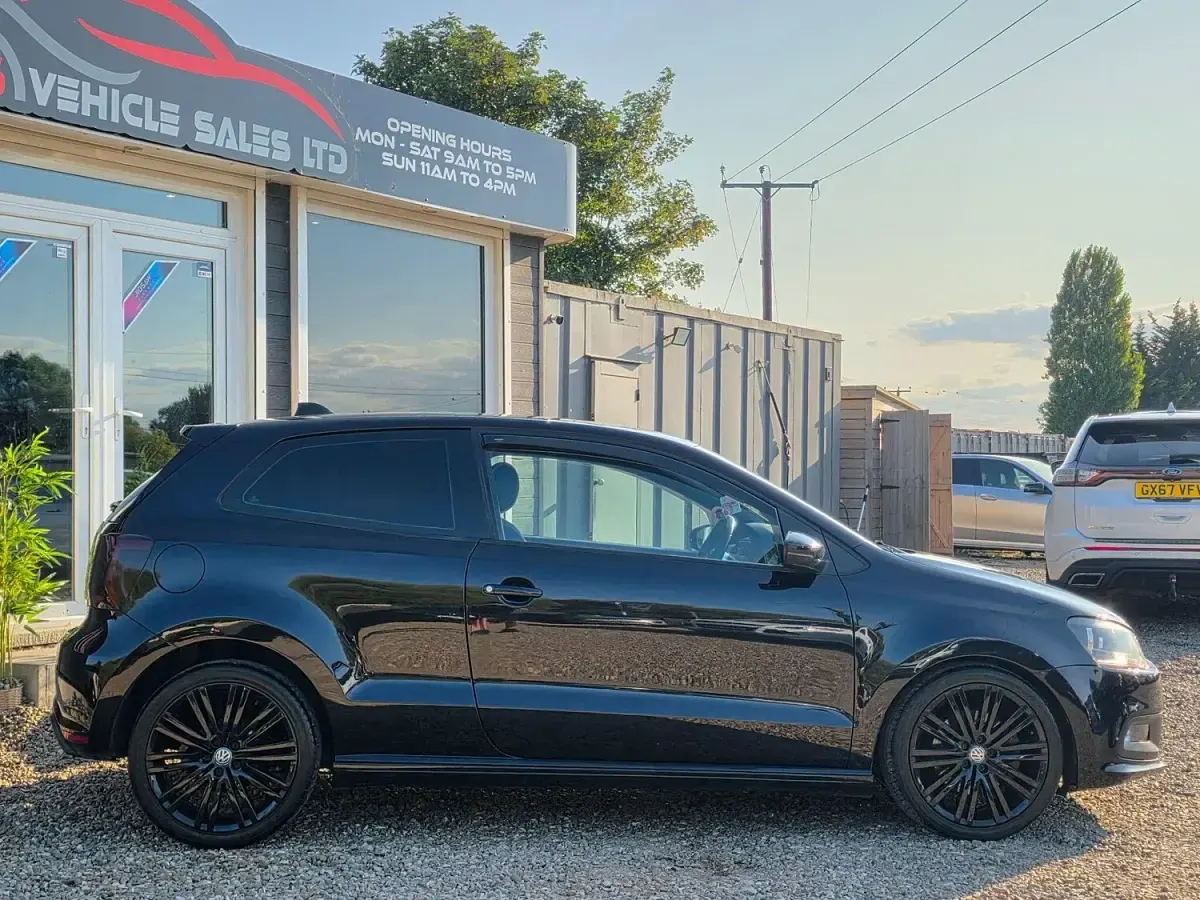 Used VW Polo BlueGT 2016 Black Hatchback