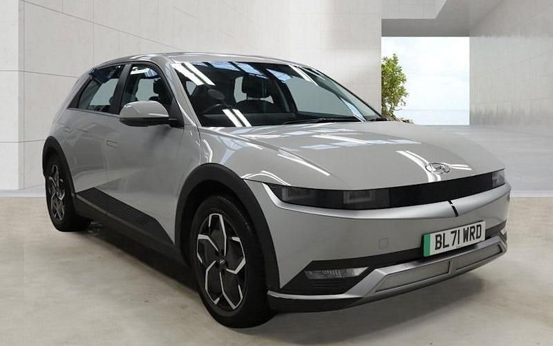 Used Hyundai Ioniq SE 125 kW (170 HP) 2023 Hatchback