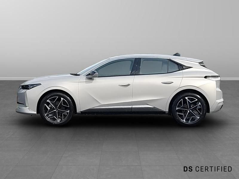 Special metallic night flight New 2025 DS Automobiles DS4 Hatchback | £26,498 (Fair price) - Image 1/4