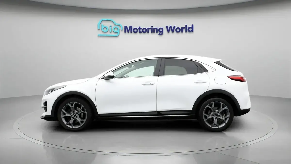 Used Kia XCeed 2021 White SUV