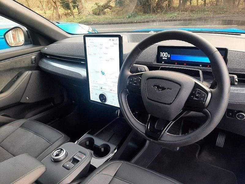 New Ford Mustang 487 HP (358 kW) 2025 Hatchback