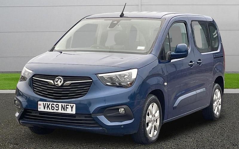 Used Vauxhall Combo S 110 HP (80 kW) 2019 Blue MPV