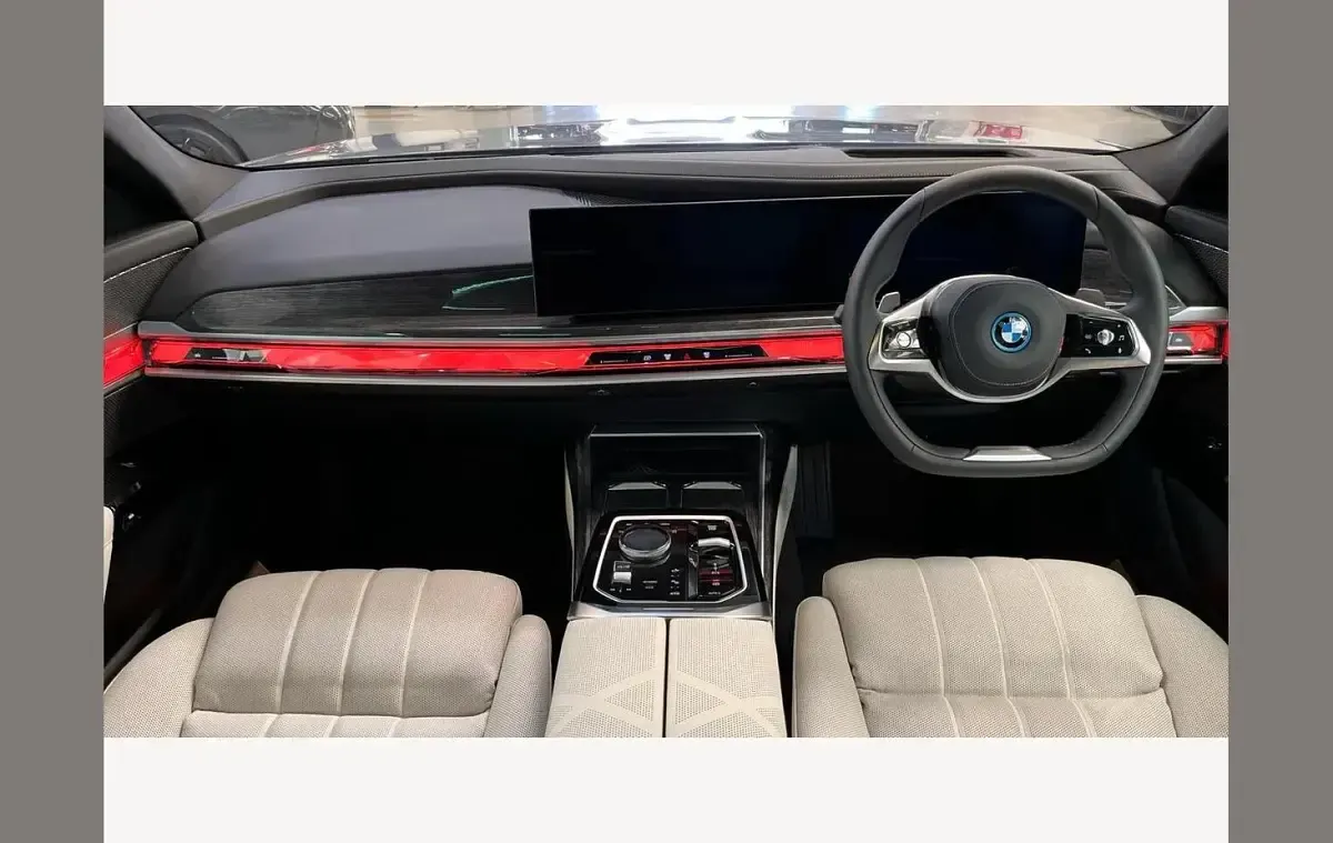 Used BMW 750e Comfort Edition 482 HP (354 kW) 2026 Grey Sedan