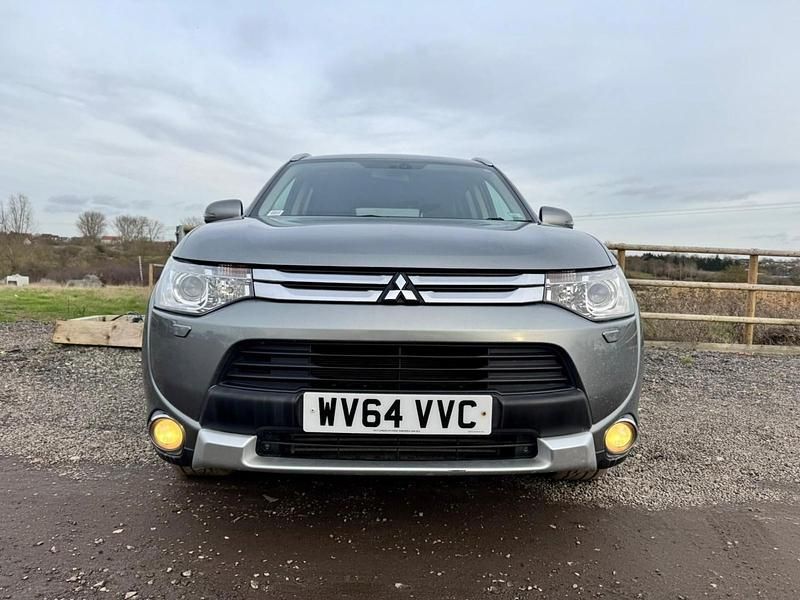 Używany Mitsubishi Outlander 150 KM (110 kW) 2014 Szary SUV