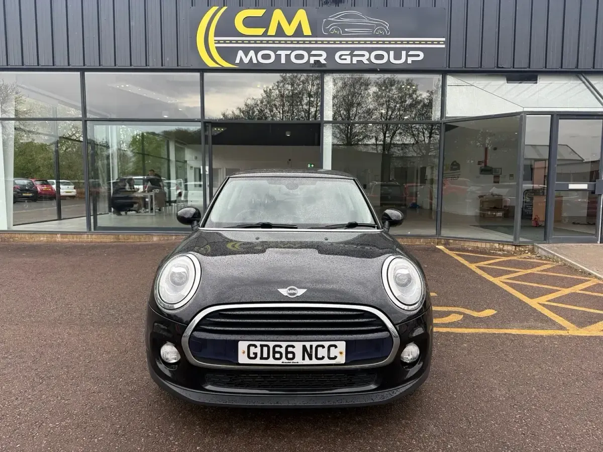 Used Mini Cooper Hatch 2016 Black Hatchback