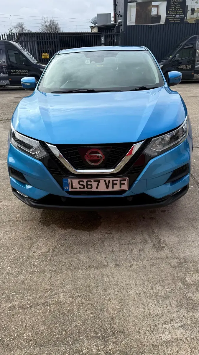 Used Nissan Qashqai Acenta 2017 Blue SUV