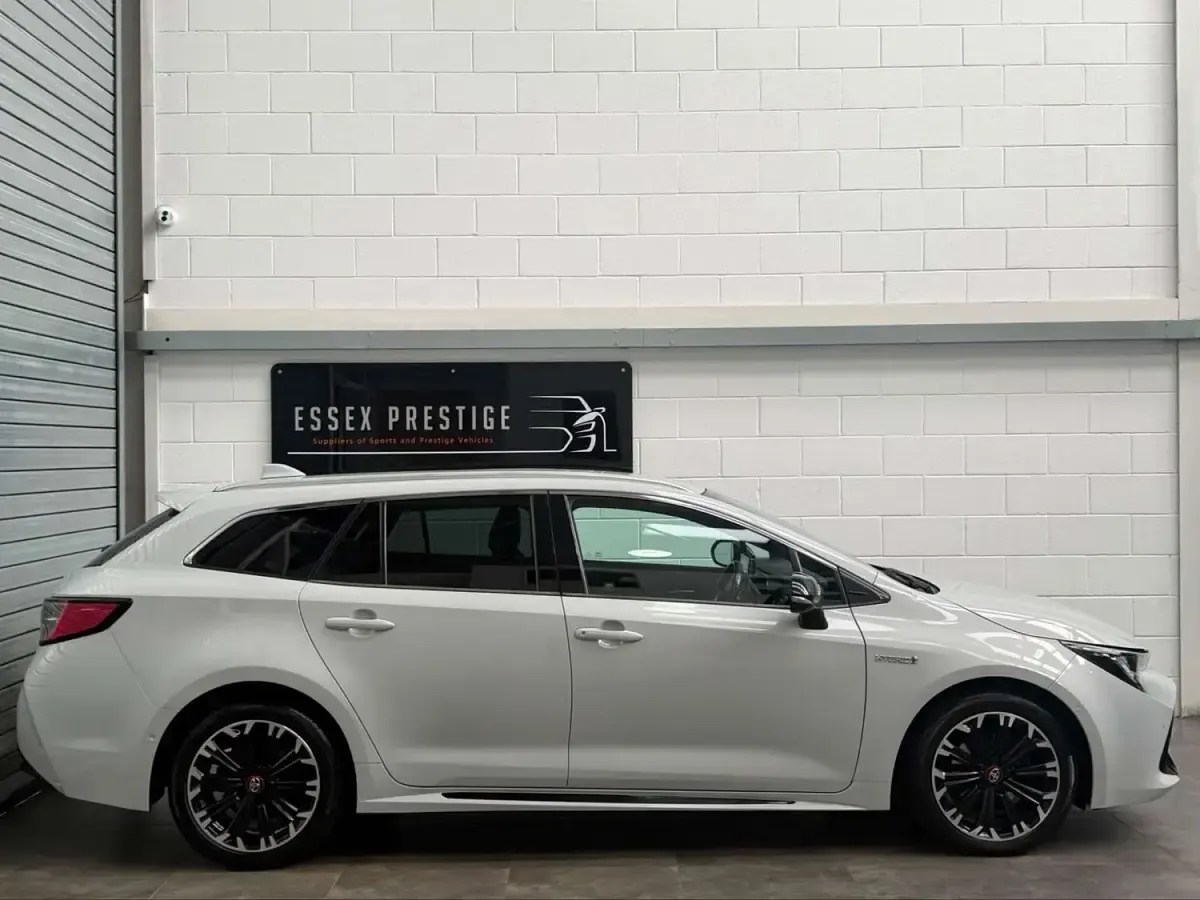 Used Toyota Corolla Sport 122 HP (89 kW) 2020 Grey Estate