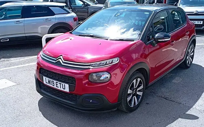 Used Citroën C3 Feel 82 HP (60 kW) 2019 Red Hatchback